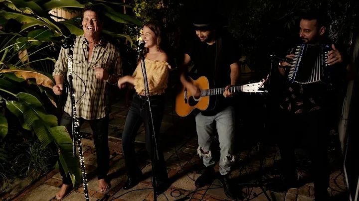 No Te Vayas - Carlos Vives & Elena Vives (Versin A...