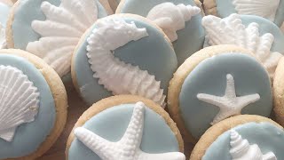 How To Make Royal Icing Toppers Using IOD Molds