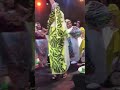 شاهد بالفيديو.. سيدات سودانيات يقدمن فاصل من الرقص المثير خلال حفل  ومواقع التواصل تشتعل بسببه