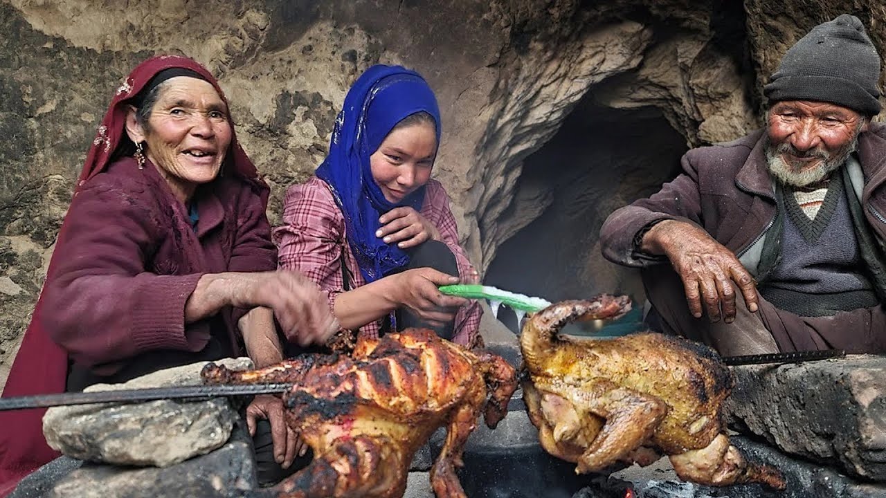 Old Lovers Village Style Recipes with Guests | Experience Village Life in Afghanistan in a Cave