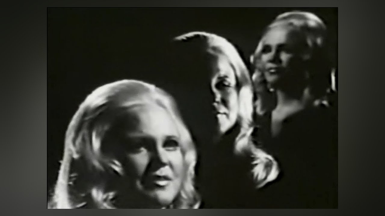 Peggy Lee - Is That All There Is - YouTube