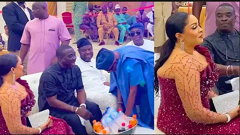 HAA! See How Yoruba Actor Olaiya Igwe Greets K1 De Ultimate & His Wife On Stage At His 50th Birthday