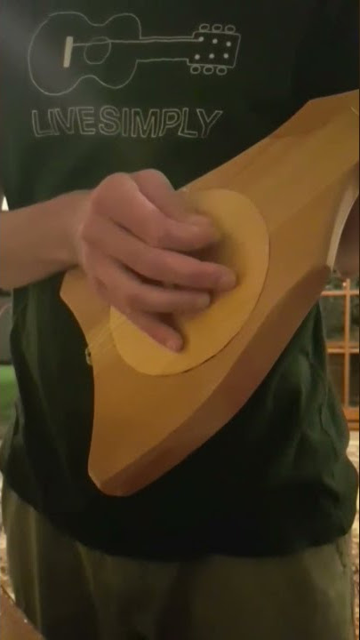 Tahitian ukulele tuning