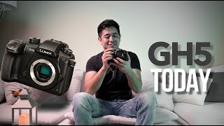 Panasonic GH5 in 2022 // 10 reasons why it&#39;s still a BEAST! 🔥