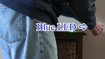 Wavelength of light given off by green and blue light