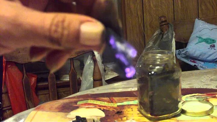 Survival poor man's fire making