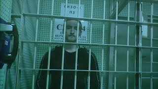 Суд освободил из СИЗО актера Павла Устинова