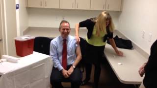 Governor Gets His Flu Shot