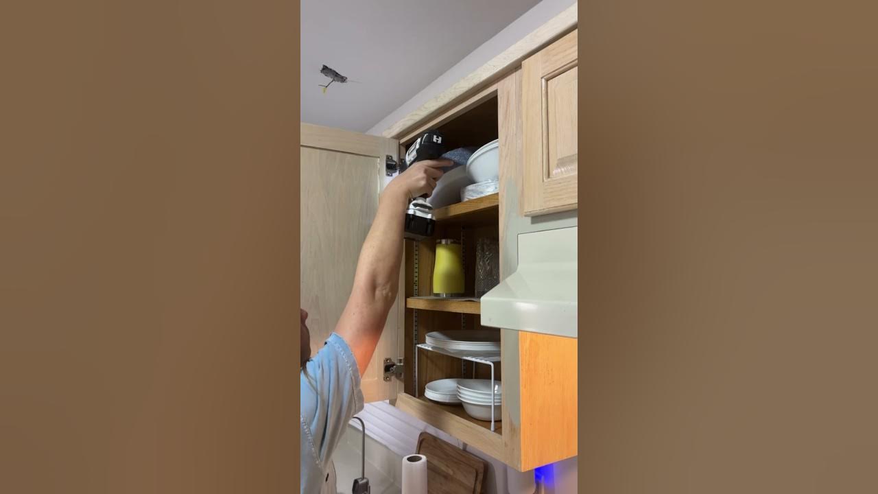 Part 1 of painting my kitchen cabinets! Part 1 of painting my kitchen cabinets!