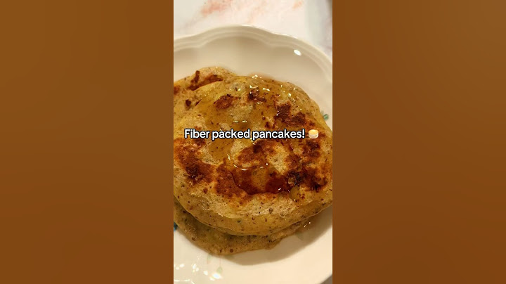 Packed with fiber.. topped with love 💕 #fiber #healthyeating #healthypancakes #breakfastrecipe