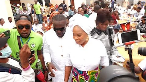 WATCH THE MOMENT YOMI FABIYI WELCOME EVAG TOPE ALABI IN HIS NAMING CEREMONY PARTY