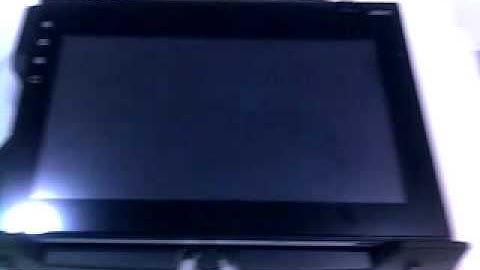 Notion Ink Adam: Diffused reflections after applying matte screen protector