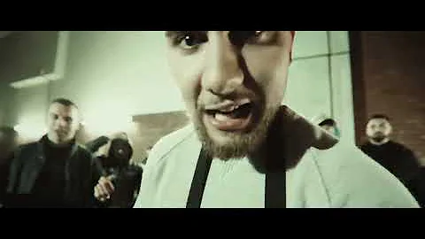 Czerwin x Żaku ft. Pusher x Oska030 - MOLOTOV // prod. Lotuseffekt & Wowo