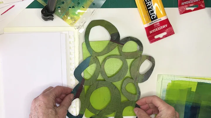 Jennifer Love Demonstrates Monoprinting with Gelli...