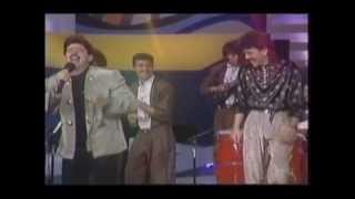 Binomio de Oro con Rafael Orozco y Jeringa. 20 Años de Sabados Felices- Director Alfonso Lizarazo