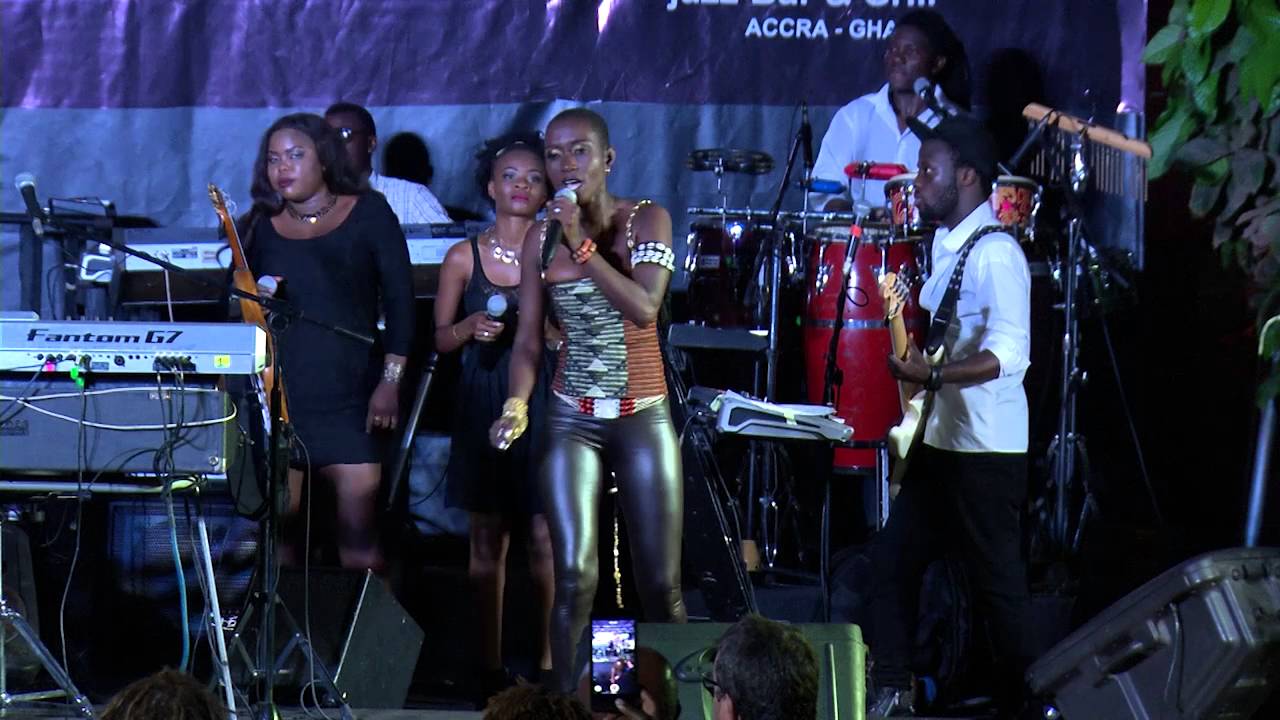 NanaYaa performs 'Ego Bee'  +233 Jazz Bar (5th Anniversary Celebration)