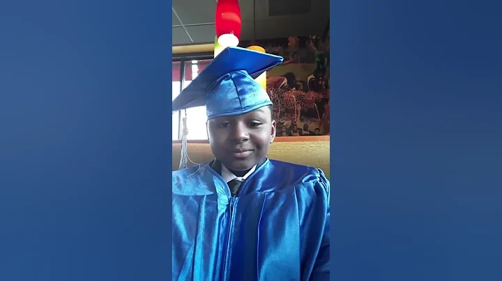 Best Graduation Ever(We went to Apple Bees)