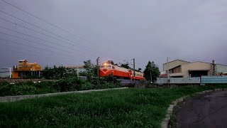 【戰車+電弧!!!!】513次莒光號通過