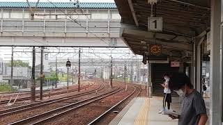 なかなか綺麗にコンテナが別れて積載されてるw。EF210 144号機牽引名古屋タ発稲沢行1250レ清洲通過