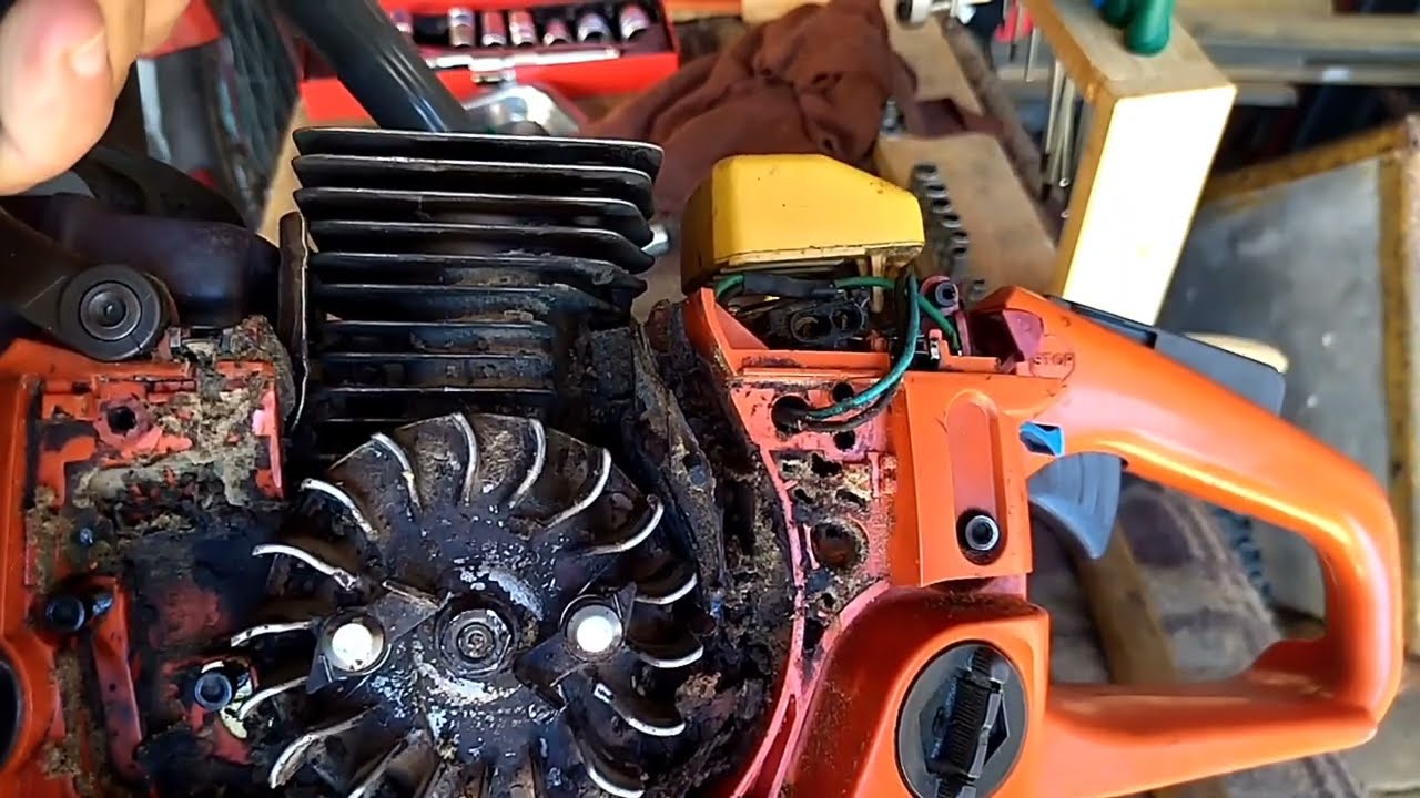 Husqvarna 340, przyczyny poważnej awarii, rozbieramy czy da się naprawić?