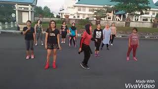 Zumba - Roberto Un Beso