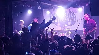 Iron Chic (live @ Manchester Punk Festival, 21/04/2018)