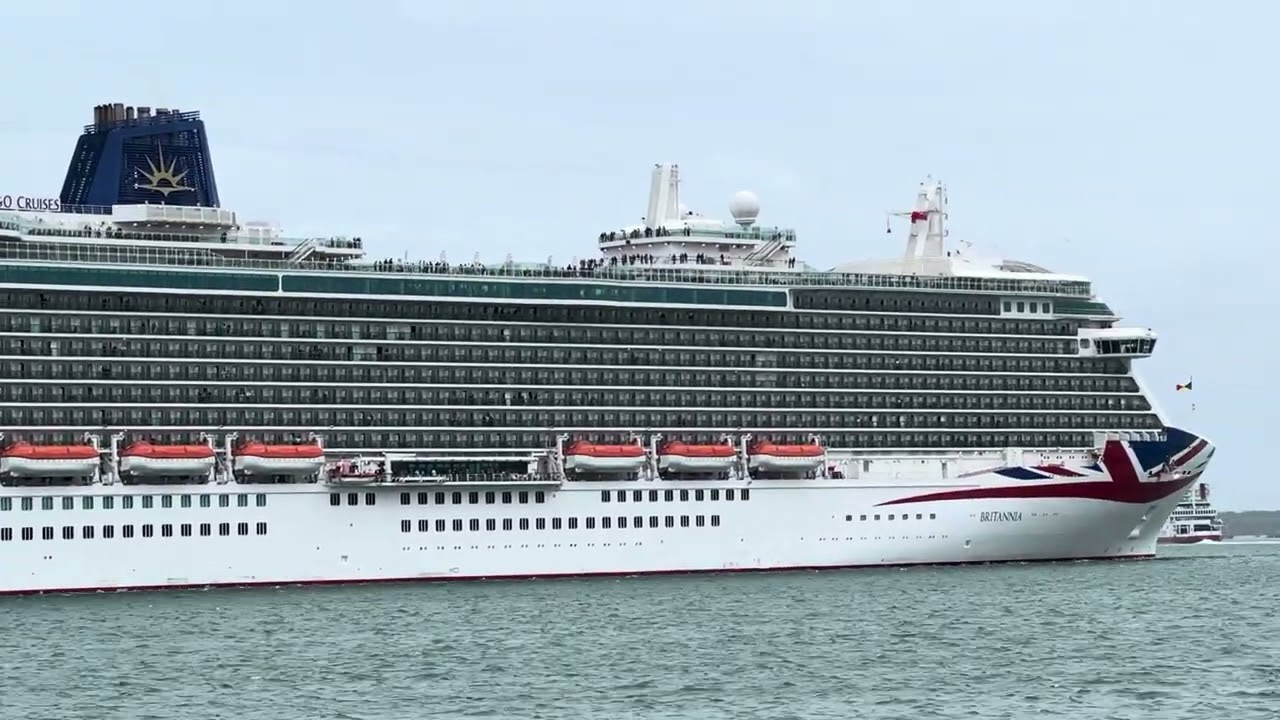 P&O Britannia Sailing Away from Southampton - Full Sailaway (18 September 2026)