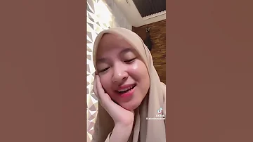 المغنية الإندونيسية Nissa Sabyan تغني الوتر الحساس لصوت مصر والشرق الأوسط الأول شيرين Sherine 