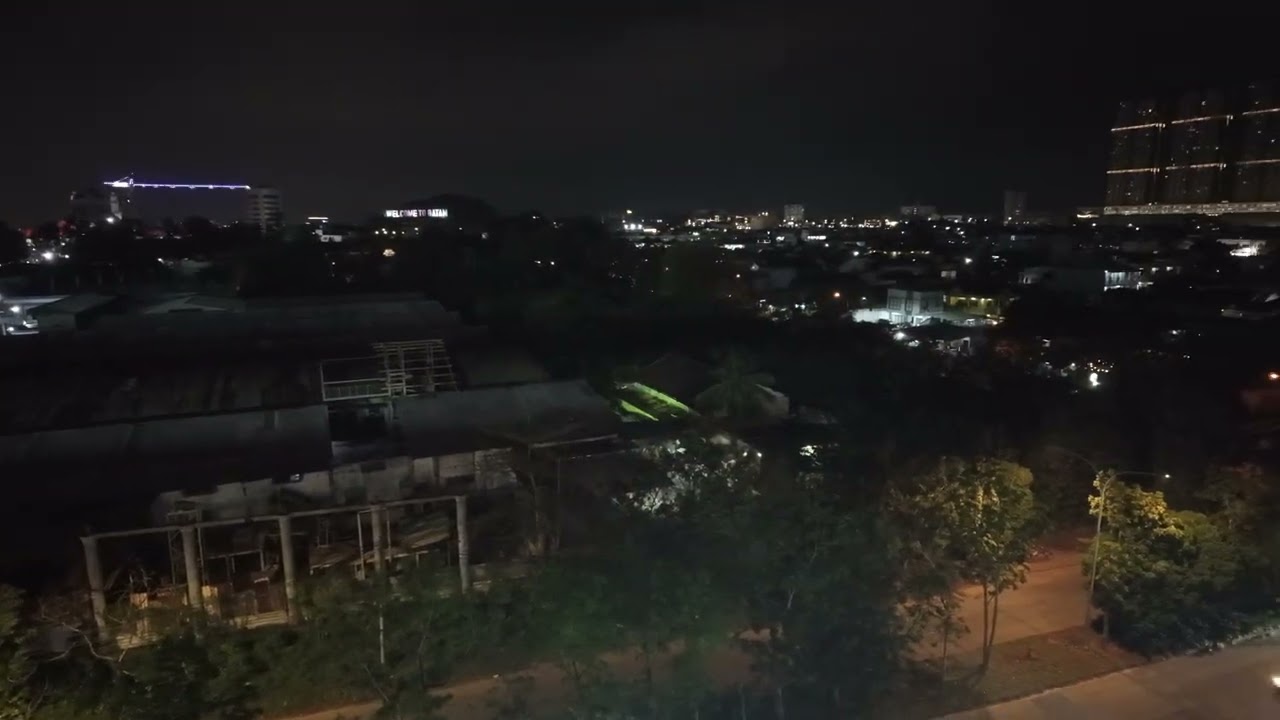 Intip lapangan padel di one Batam mall