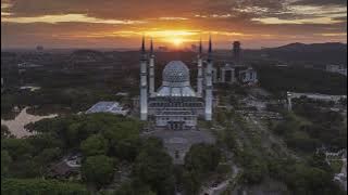 Sunset Timelapse at Sultan Salahuddin Abdul Aziz Mosque