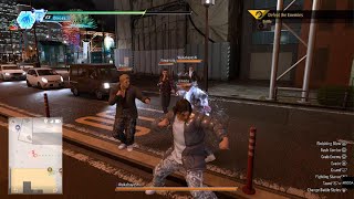 John judgment aka the judge man aka Takayuki Yagami from Lost Judgment obliterating a poor soul 