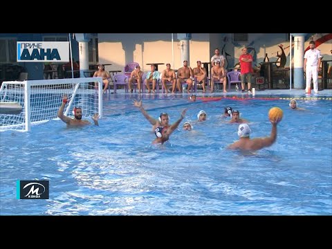 Water polo players from Paraćin against Kraljevo in the debut of the Serbian Second League.