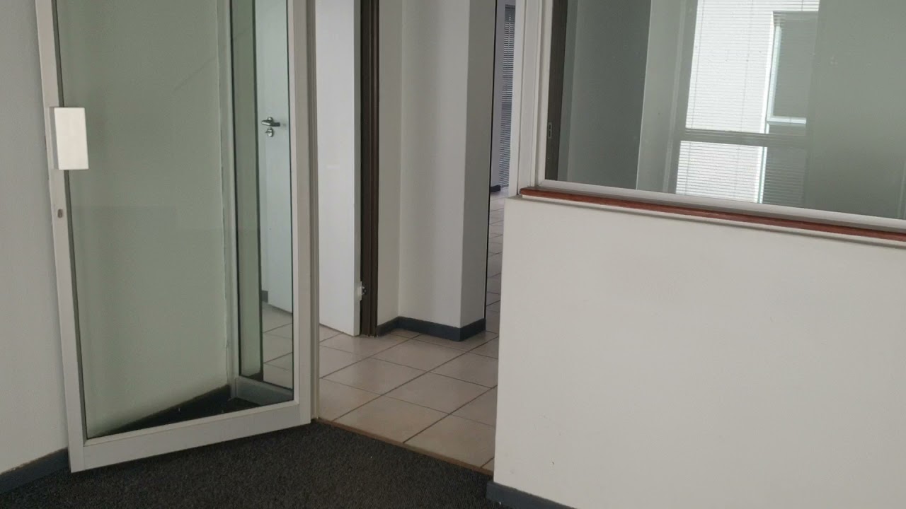 SCHOEMAN FORUM OFFICE BUILDING | FRANCIS BAARD | HATFIELD - YouTube