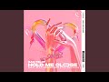 Miniature de la vidéo de la chanson Hold Me Close (Retrovision Remix)