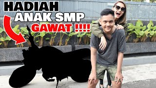 KASIH HADIAH MOTOR BARU BUAT COWOK TERCINTAHHH
