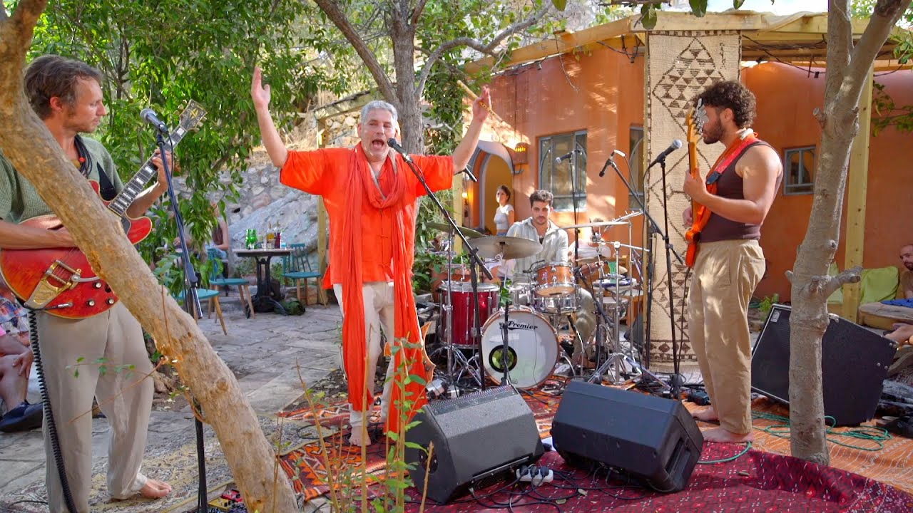 Central Desert Vibes: Ittai Binnun Quartet