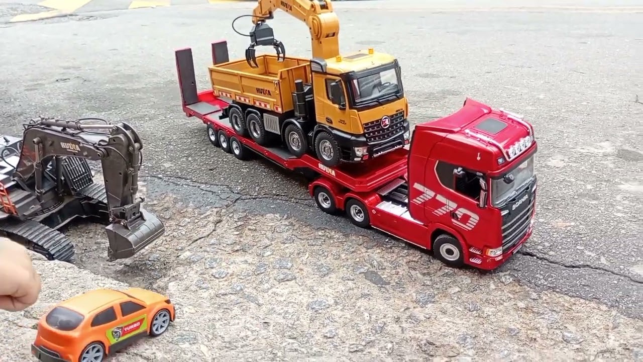 Huina 1501 carregando a huina 1538