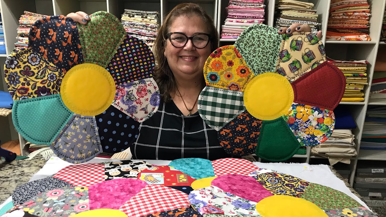 Sousplat Margarida ! Juntos! Retalhos e uma Mesa linda !!!