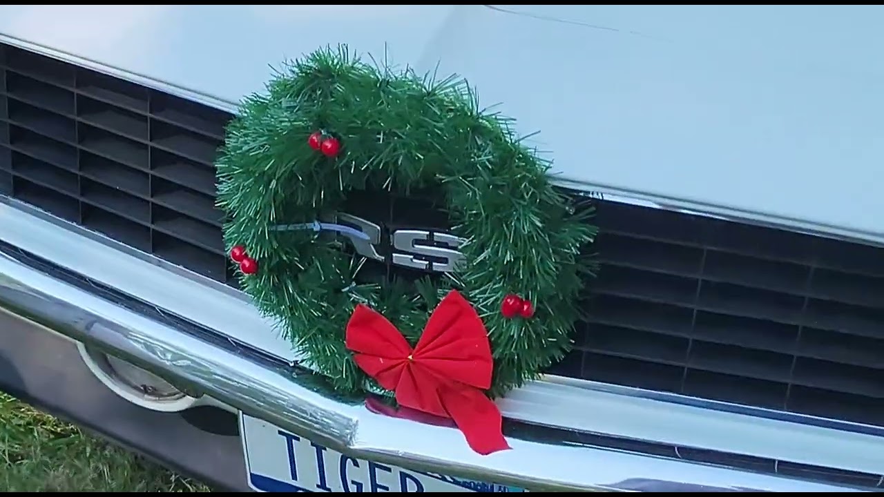 Toys for Tots car show