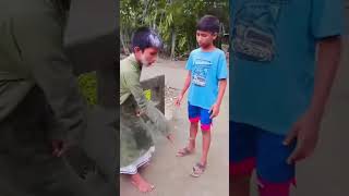itna# chalak 😆😆🤣😂#baap# hamare# is## video# kaisa #laga #aapko #like 👍subscribe #kar# do# please 🙏#