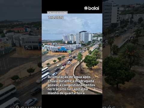 Chuva provoca acumulação de água e congestionamentos na cidade da Praia