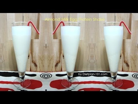 almond-milk-egg-protein-shake-|-dietplan-101.com