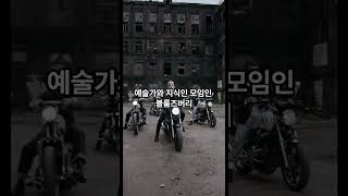 평생 우울증과 정신 질환으로 시달리다 강가에 투신한 불운의 문학가