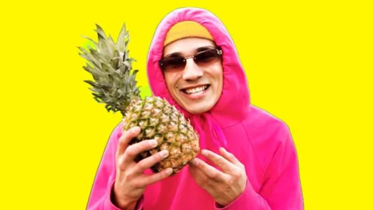 Полина - Песня про ананас - YouTube