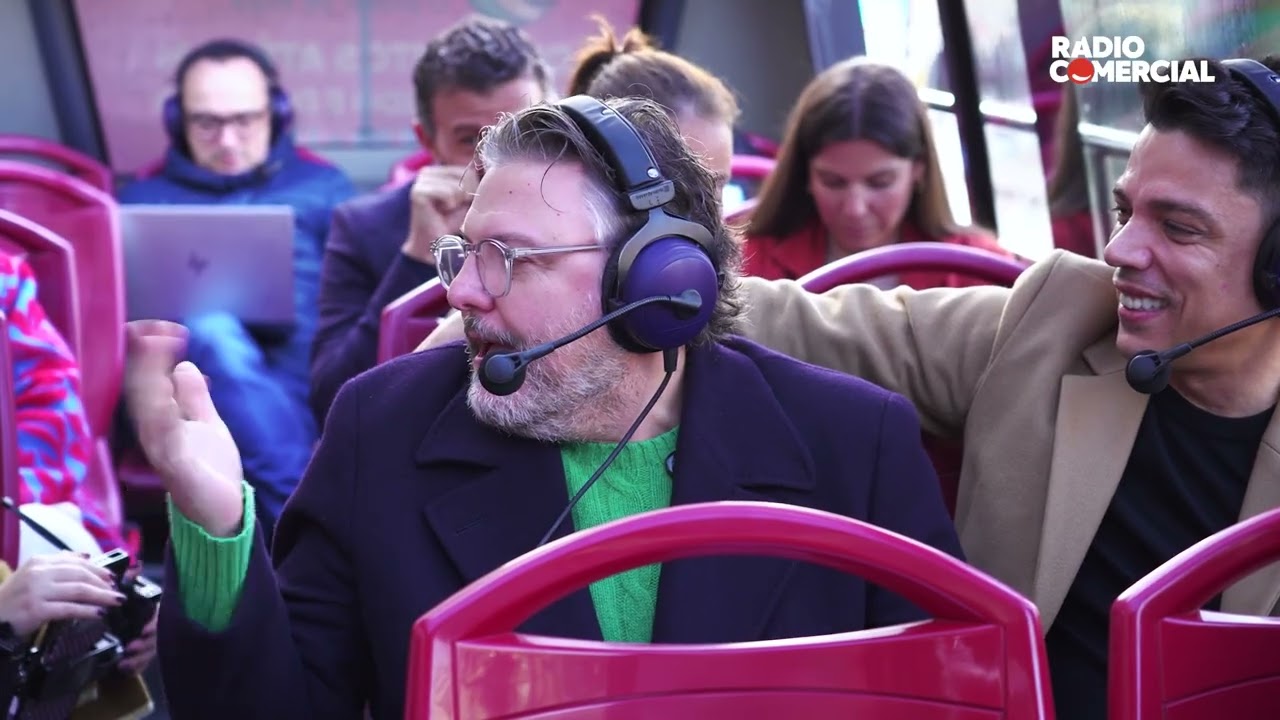 Rádio Comercial | Um homem que se despediu para mergulhar em água porca - Rebenta a Bolha