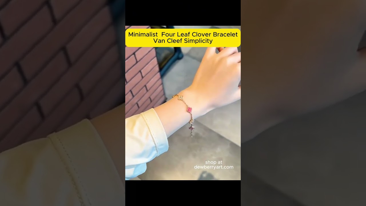 Minimalist White Four Leaf Clover Bracelet - Van Cleef Simplicity