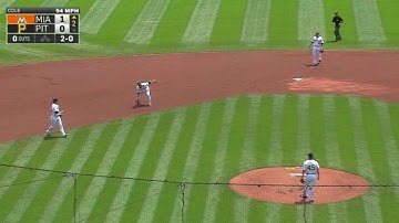 MIA@PIT: Mercer makes barehanded play to get the out