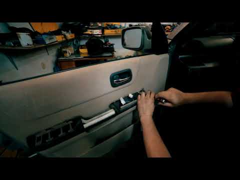 Nissan Xtrail disassembly door (разборка дверей) T-30