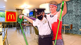 Working Out in Restaurants PRANK