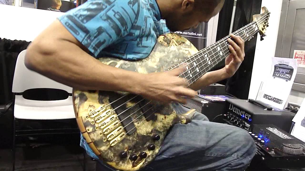 Sukop 6 string singlecut hybrid bass demo